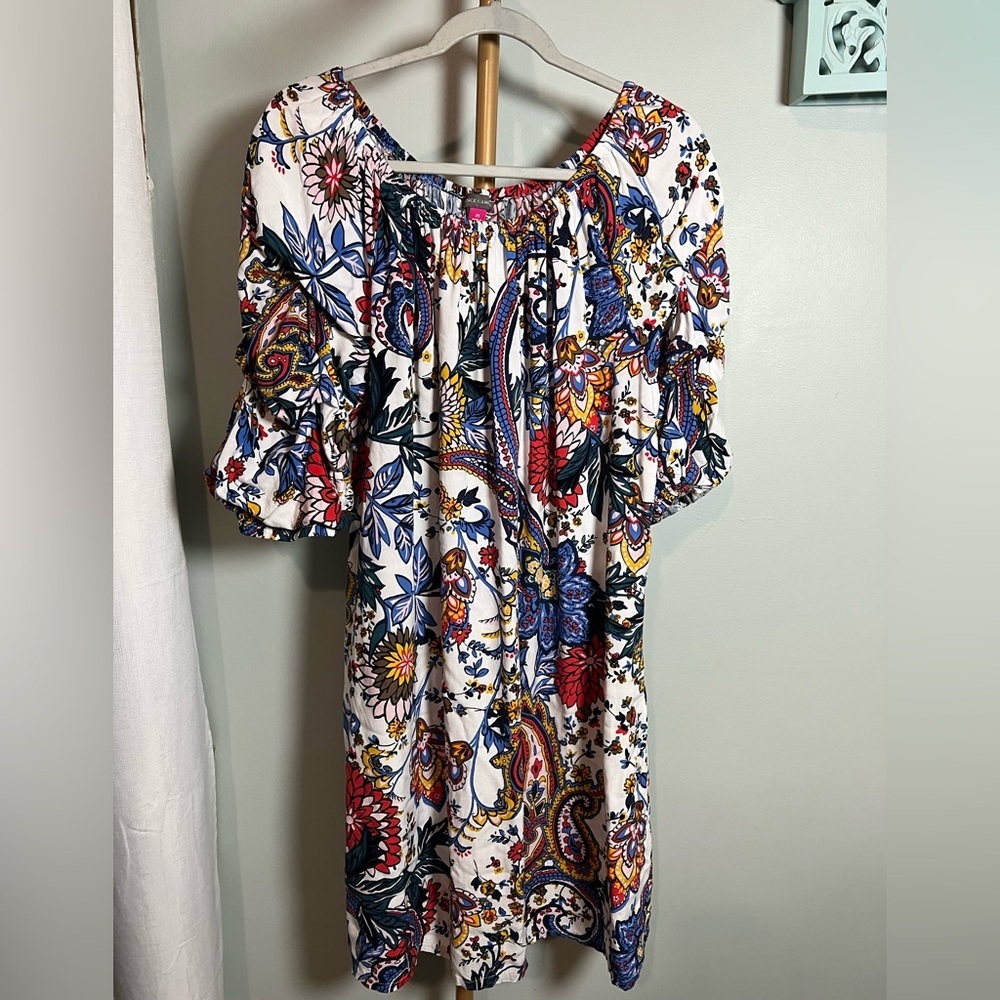 Vince Camuto White and Blue Ruched Off-the-Shoulder Sundress